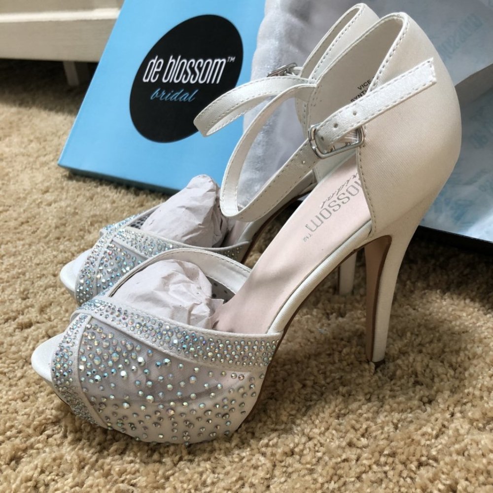 De Blossom Platform Heels Bridal/Prom - Picture 9 of 9